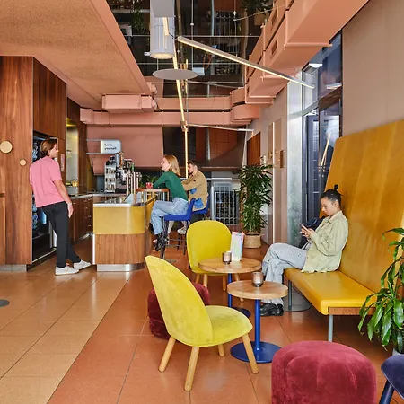 Cityhub 2* Róterdam