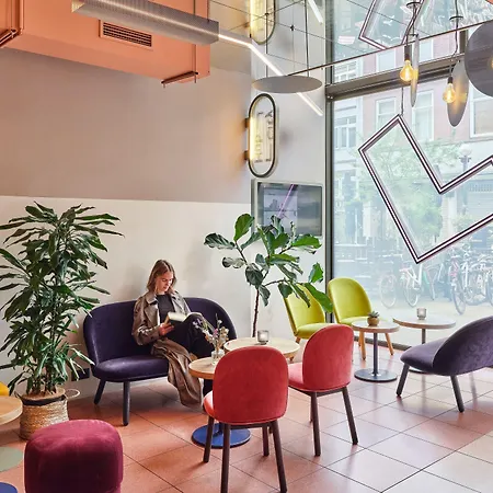 Hotel Cityhub 2*